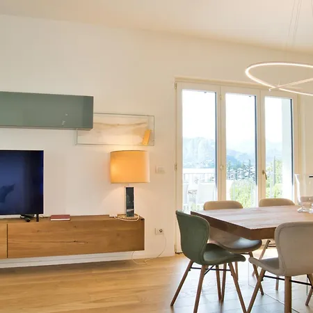 Villa Hidden Gem - With Private Swimmingpool Bellagio View Lierna